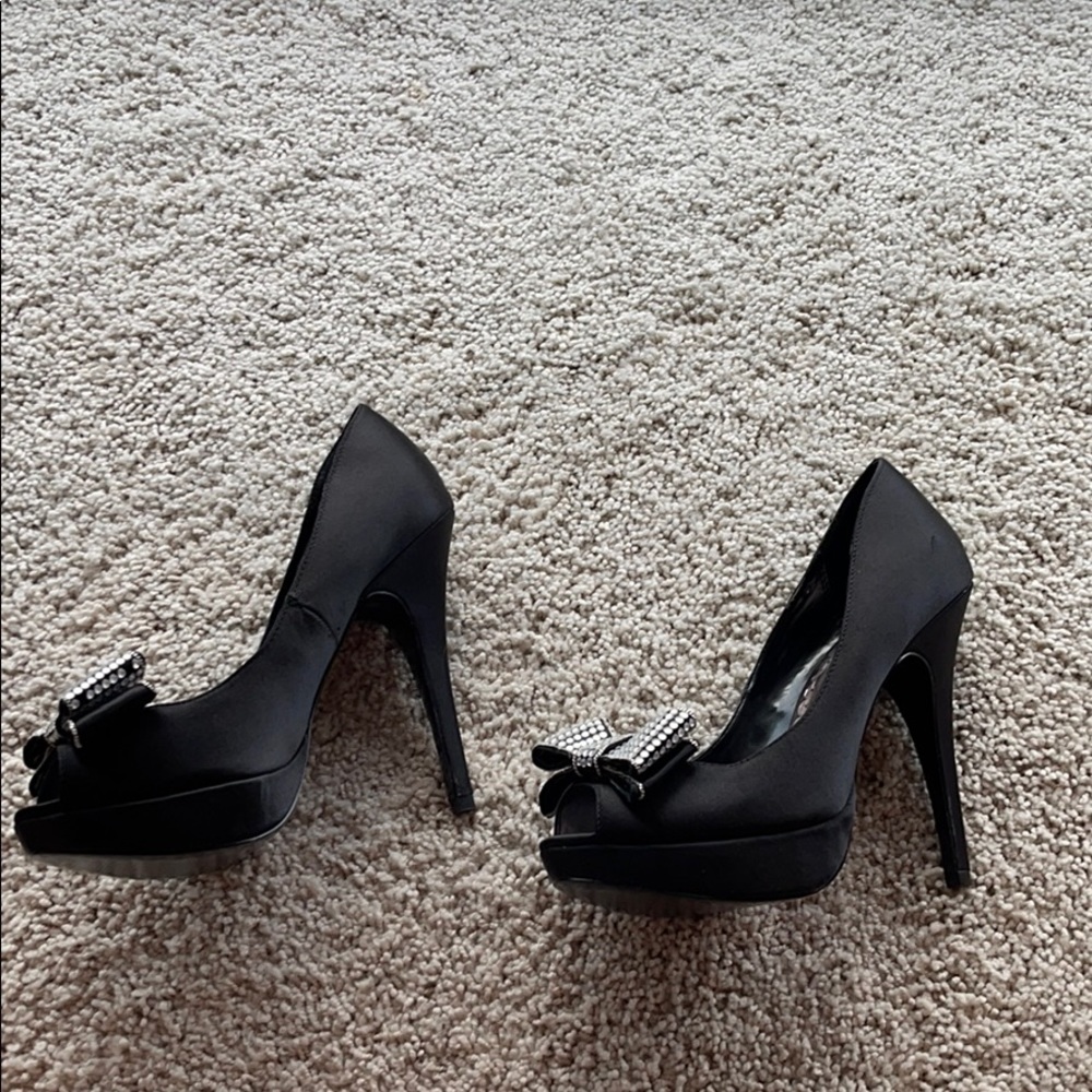 Lulu Townsend heels